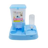 A pet feeder that can drink water for dogs and eat for dogs. Cat automatic water dispenser